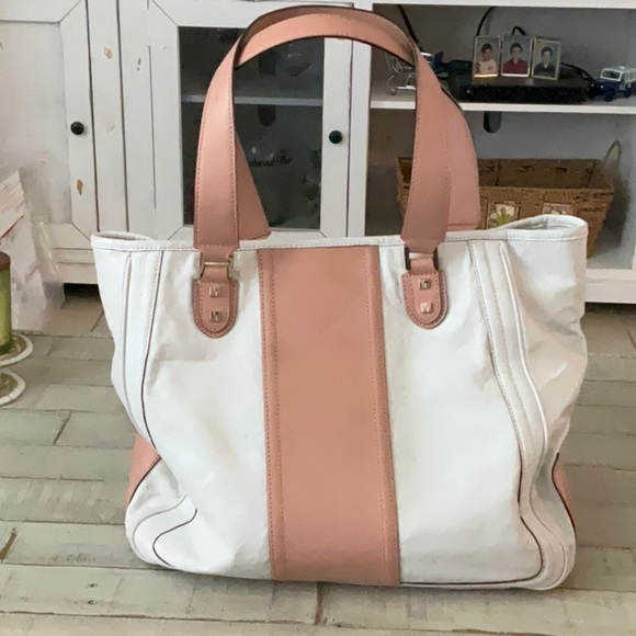 L.A.M.B. by Gwen Stefani Satchel Luxury Designer Handbag - Picture 4 of 16